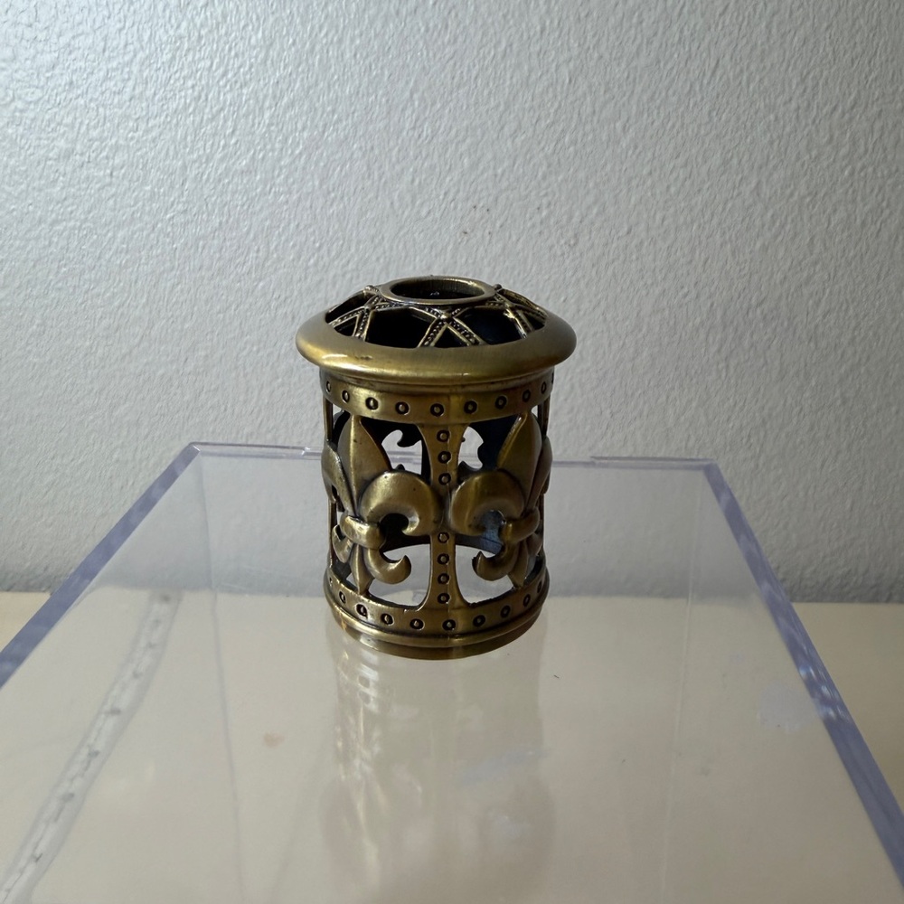 Fleur-de-Lis Metal Votive Holder in Antique Brass
